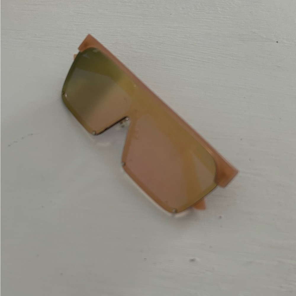 Quay sunglasses